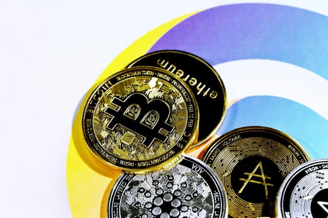 Bezpieczne platformy kryptowalutowe: Gdzie inwestować bez ryzykownych strat Bezpieczne platformy kryptowalutowe: Gdzie inwestować bez ryzykownych strat